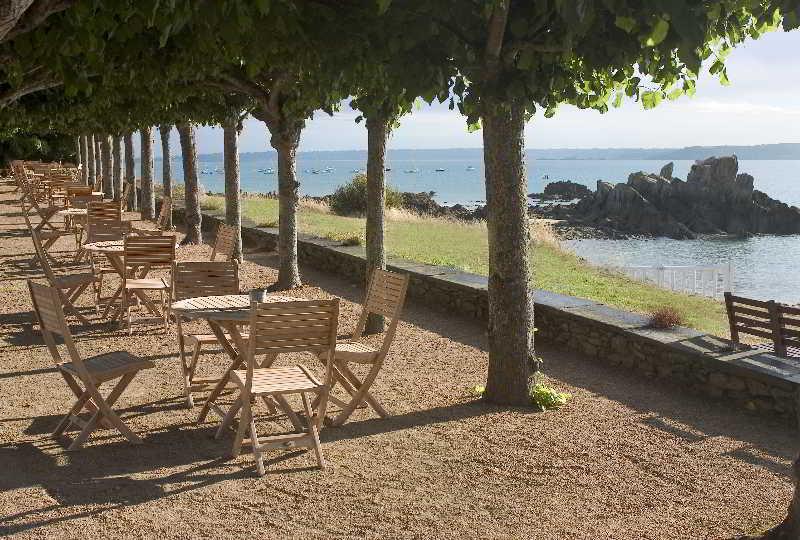 Le Grand Hotel Des Bains & Spa - Bretagne Locquirec Exteriér fotografie