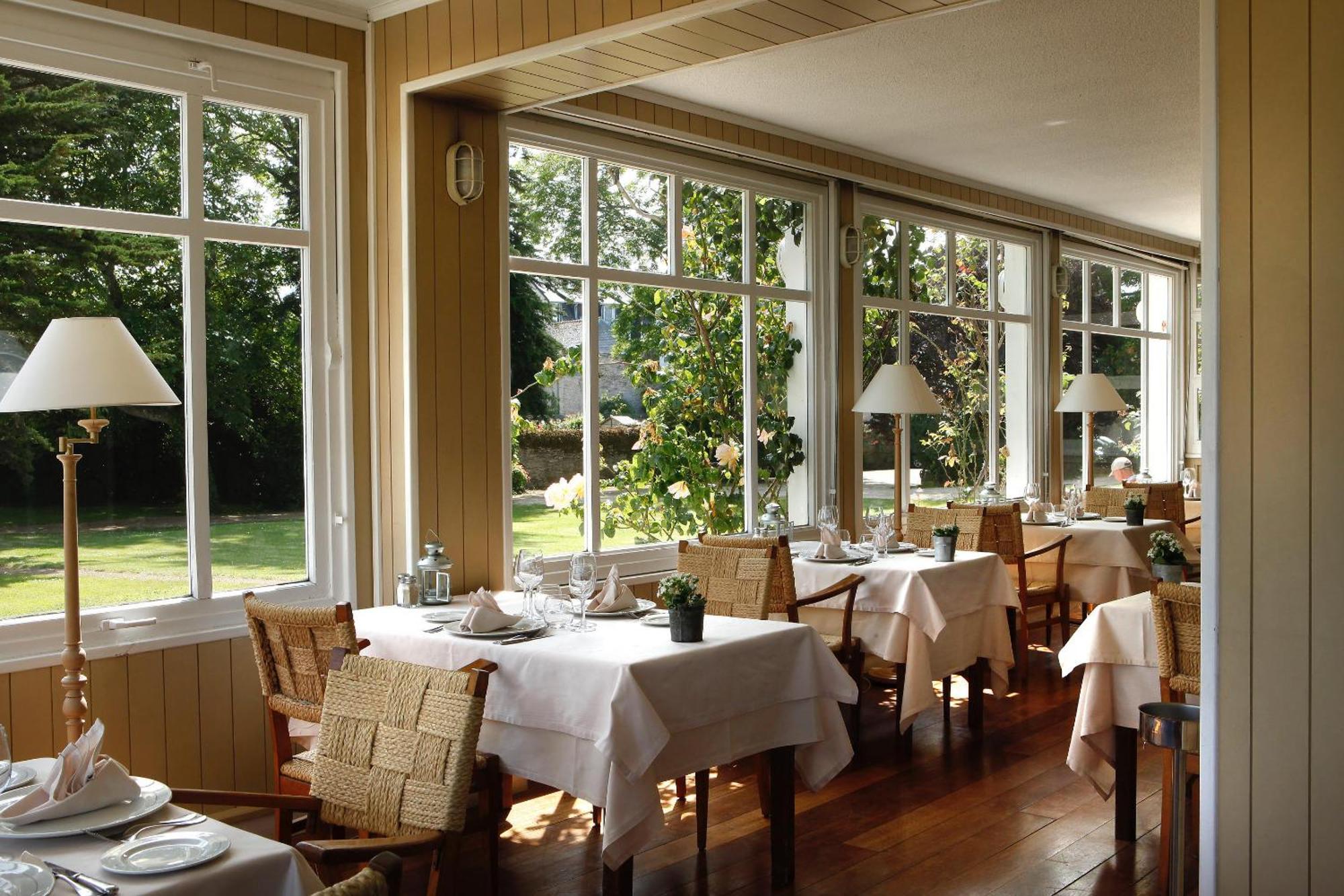 Le Grand Hotel Des Bains & Spa - Bretagne Locquirec Exteriér fotografie